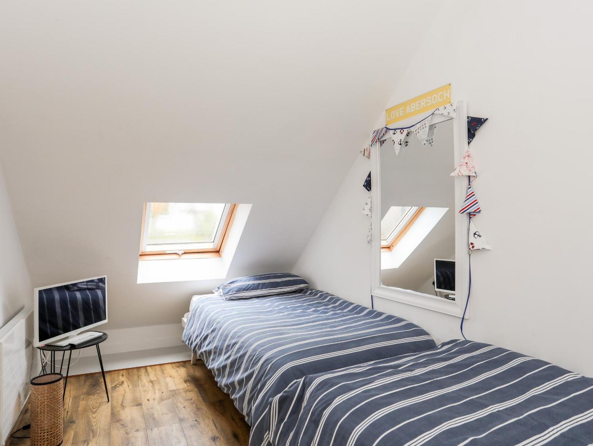 Ty Glan Y Mor - Pwllheli Villa Екстериор снимка